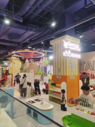 -LuckyStar幸运星家庭娱乐中心(东莞国贸店)