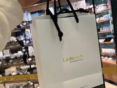 -Laderach 莱德拉(上海环贸iapm店)