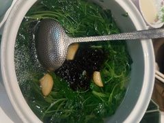 -桂满陇·手作小笼包&江南叫花鸡(中山公园店)