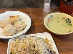 -舒蔡记生煎菜饭(云南中路店)