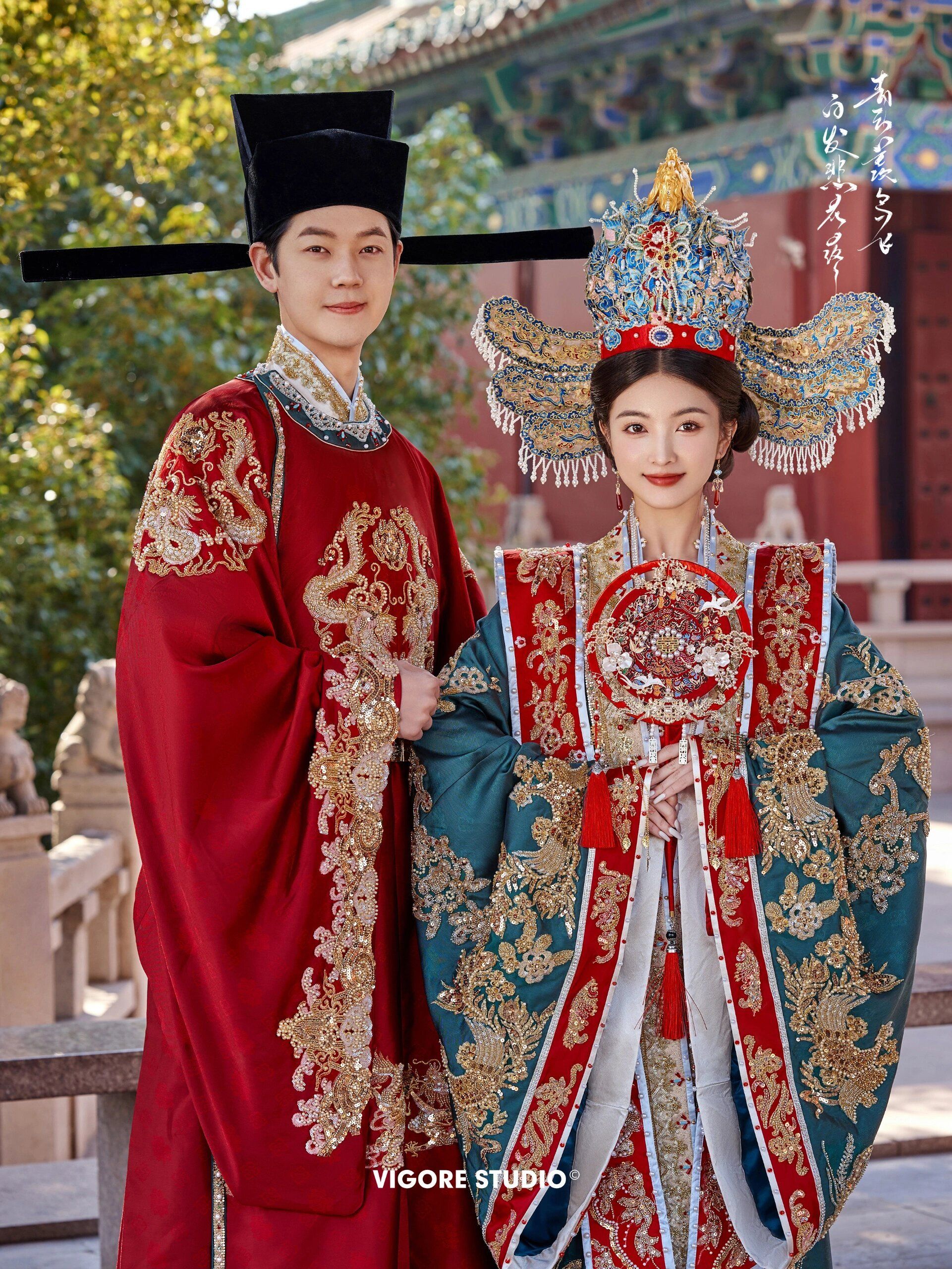 在南京拍到了正经的宋制汉服婚纱照‼