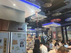 -老街烧烤大排档·地道湖北菜·龙虾馆(汉口火车站店)