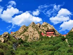 -鸡鸣山旅游风景区