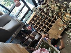 -山有花啡餐厅(常营总店)