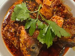 深水大鱼头-张大胡子鱼头火锅酒楼(长益路店)