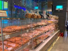 -巴黎贝甜(大宁国际商业广场店)