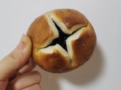 -沁屋面包店(人民东路店)