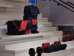 -CHANEL(恒隆广场店)