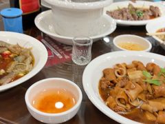 -长平肥姐白粥·海鲜打冷