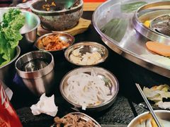 -哈哈碳都·牛肋条无限自助烤肉(宝龙店)