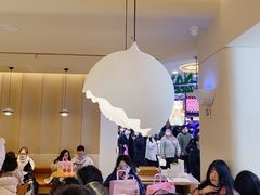 大堂-奈雪的茶(湖滨银泰in77C区PRO店)