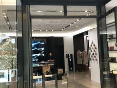 -BURBERRY(青岛海信广场店)