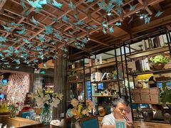 -领鲜活海鲜榴莲自助火锅(东门店)