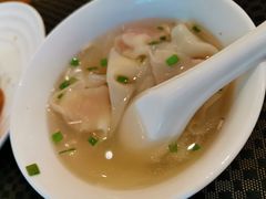 小馄饨-君来湖滨饭店·玫瑰园