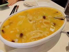 -港丽餐厅(高德置地店)