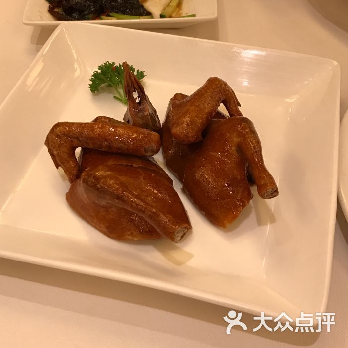 利苑酒家(珠江新城店)-烤乳鴨圖片-廣州美食-大眾點評網