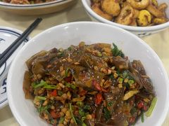 -笨罗卜浏阳菜馆(太平街店)