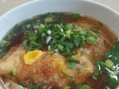 鸡蛋面-老西白点心店