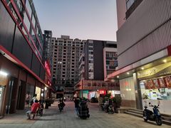 -荔秀服饰文化街区