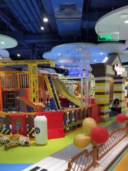 -MELAND CLUB亲子乐园•派对(虹桥万象城店)