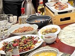 -蔼若春.传承三十年云南菜(金碧公园店)
