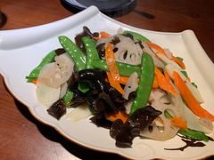 -钟掌勺忘不了地道湘菜(新天地假日广场店)