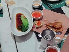 -悦得闲广式点心茶楼(蓝鲸世界店)