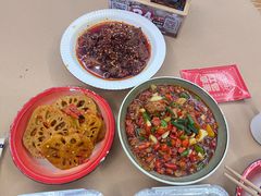 -老三样·旧食新味(绿地店)