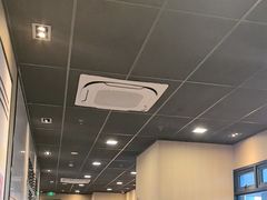 -麦当劳(江湾镇店)