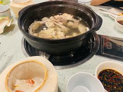 -烹然四季椰子鸡火锅(团结湖总店)