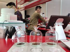 -UNI UNI(环亚凯瑟琳店)