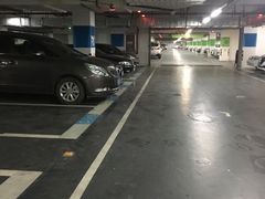 -悠方地下停车场