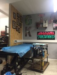 店内环境-怪咖纹身刺青