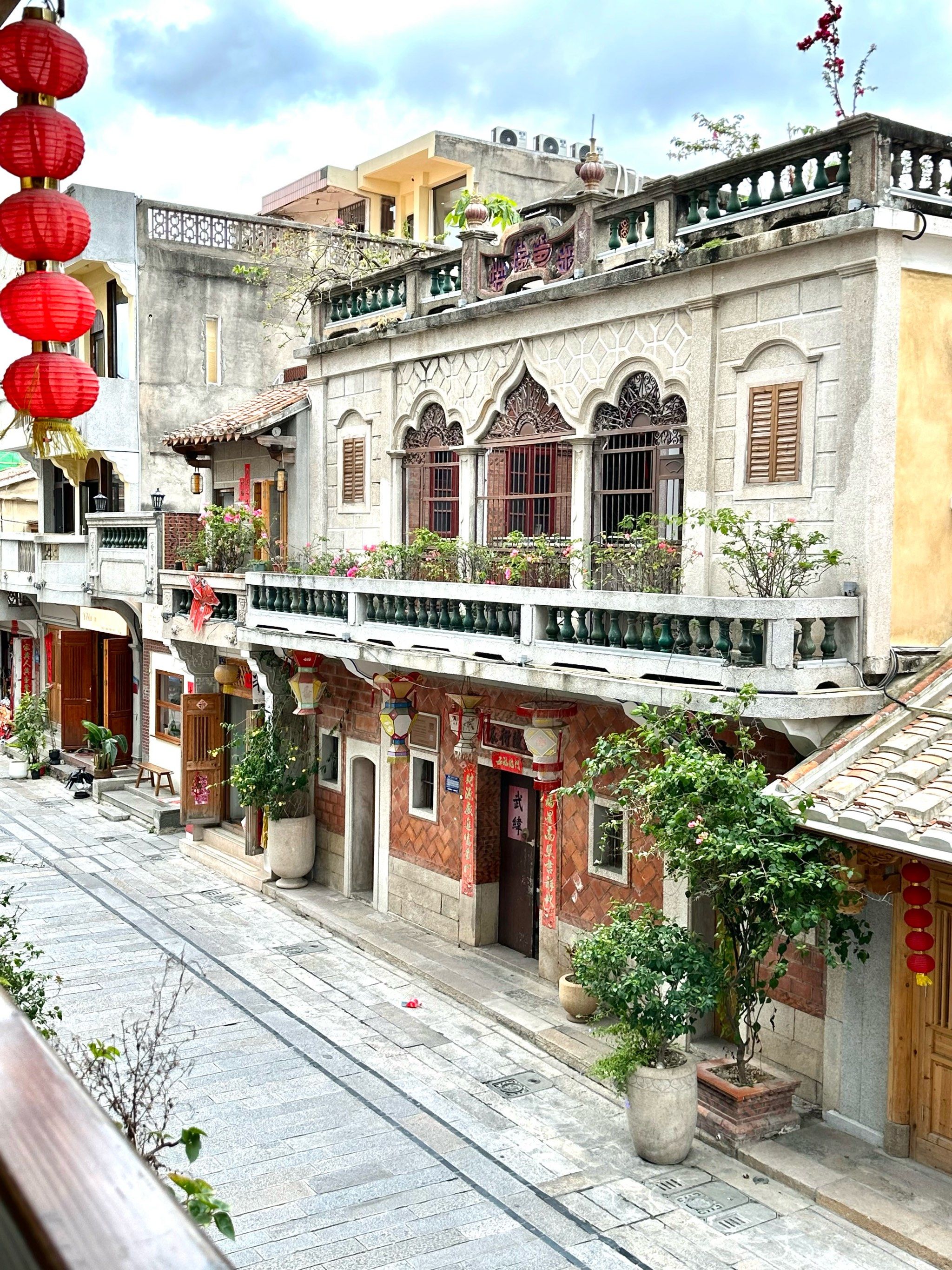 了老房子🏚️原有的特色
一共2️⃣层楼 座位还蛮多的 0