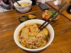 -矮子粉店1985·长沙米粉(湘春路店)