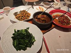 -千百味红餐厅·江西菜(绿地双子塔店)