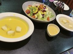 -OLD TREE老树咖啡·西餐厅(台山人工湖店)