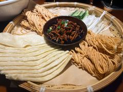 -魏铭鱼头捞饭(晋阳路店)