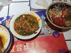 -贤合庄卤味火锅(安吉万达店)