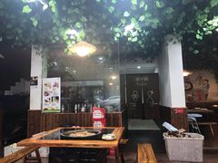 -三里屯土灶炖公鸡地锅鸡(江东店)