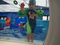-龙格亲子游泳·水育早教运动中心(绿城店)
