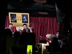 -东岸Cafe 爵士俱乐部