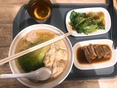 -大食代美食广场(上海中心店)