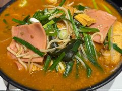 -肥汁米蘭香港米线(长宁来福士店)