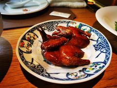 脆皮乳鸽-新荣记(西溪湿地店)