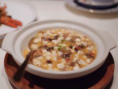 自制发酵黄椒酱海参粒煮-炳胜私厨(万象前海店)