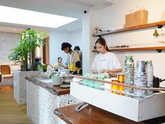 -Line 咖啡(石厦花园店)