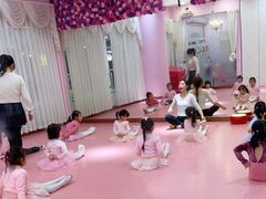 -芭芭拉小天使国际舞蹈(珠江新城校区)