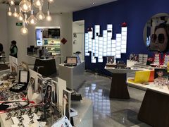 -茂昌眼镜(南京西路店)