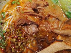 -百春原湖南牛肉粉(百联世纪店)
